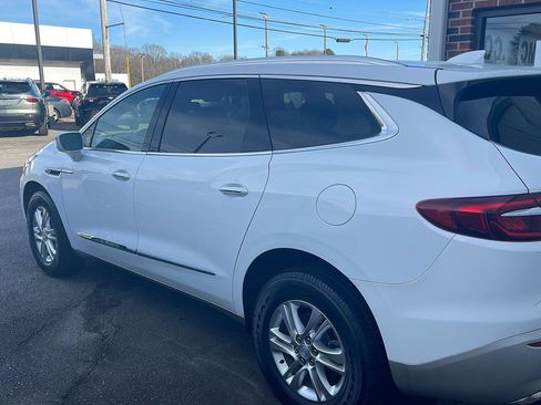 Used 2020 Buick Enclave Premium image 9