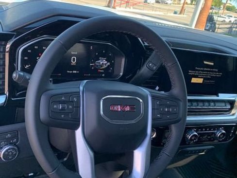 New 2026 GMC Sierra 2500 SLE w/ SLE Convenience Package AWD/4WD image 17