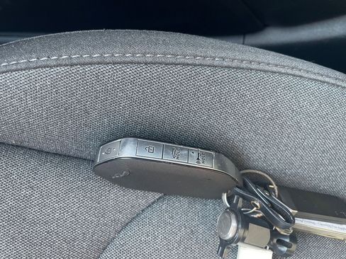 Used 2025 Kia K4 LXS image 21
