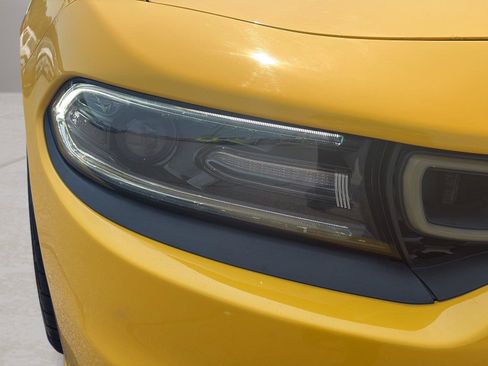 Used 2017 Dodge Charger R/T Scat Pack w/ Dynamics Package RWD image 38