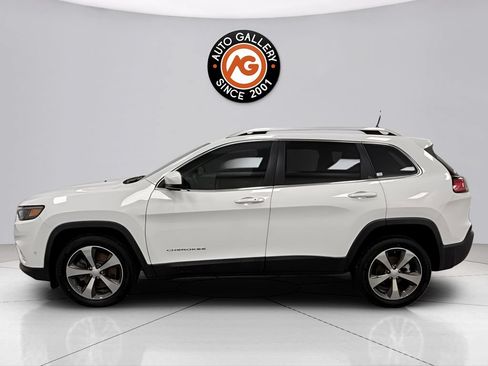 Used 2020 Jeep Cherokee Limited w/ Technology Group FWD image 7