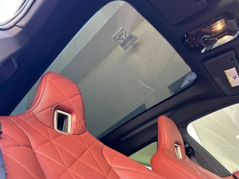 Used 2024 BMW iX xDrive50 w/ Premium Package image 18