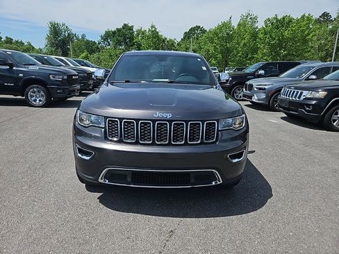 Used 2019 Jeep Grand Cherokee Limited w/ Trailer Tow Group IV image 2