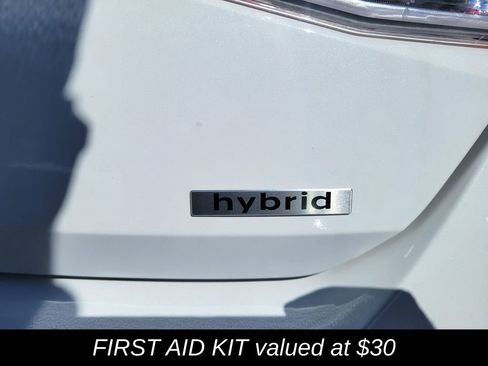 New 2025 Hyundai Elantra Limited image 6