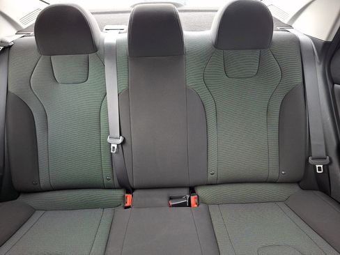 Certified 2023 Hyundai Elantra SE image 19