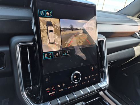 New 2026 GMC Yukon Denali w/ Sun & Power Step Package image 24