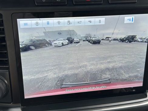 Used 2022 Ford F150 XLT w/ Equipment Group 302A High image 25