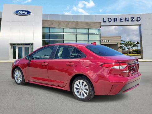 Used 2022 Toyota Corolla LE w/ LE Convenience Package FWD image 7