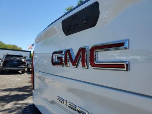 New 2026 GMC Sierra 1500 SLT w/ SLT Premium Plus Package AWD/4WD image 7