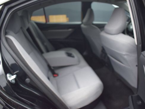 Used 2025 Toyota Camry LE FWD image 11