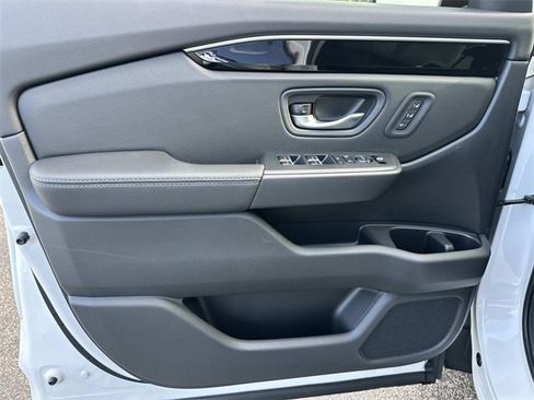 New 2026 Honda Pilot EX-L image 18