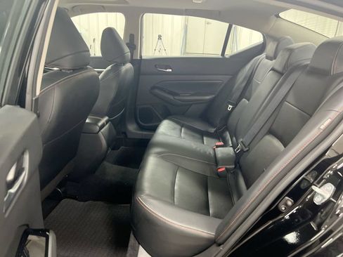 Used 2023 Nissan Altima 2.5 SR w/ SR Premium Package AWD/4WD image 24