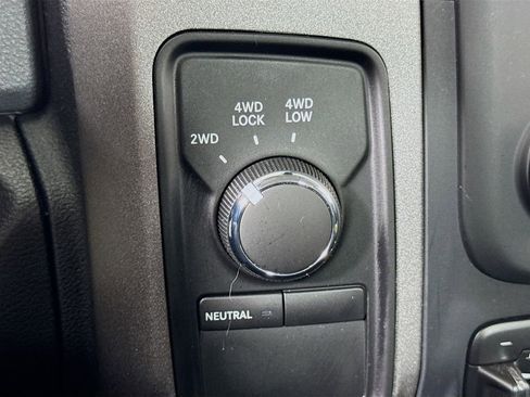 Used 2013 RAM 1500 Express AWD/4WD image 14