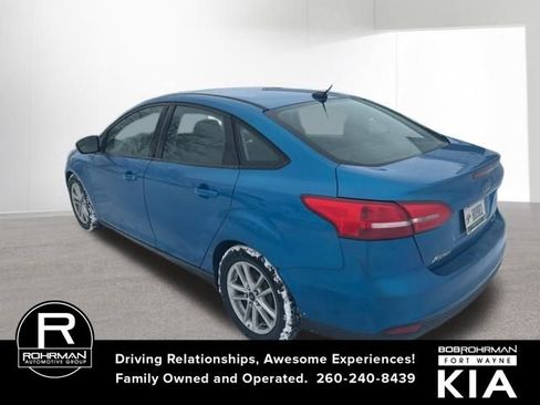 Used 2015 Ford Focus SE image 3