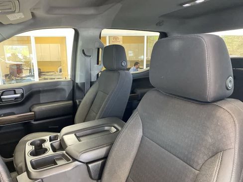 Used 2021 Chevrolet Silverado 1500 RST w/ LPO, Dark Essentials Package AWD/4WD image 17