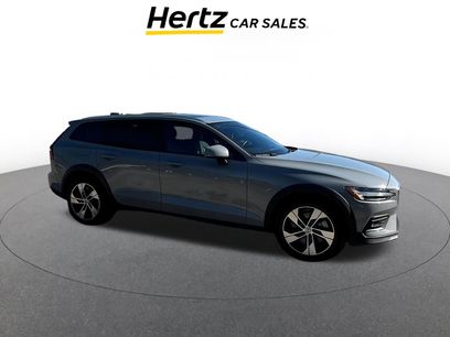 Used 2025 Volvo V60 B5 Cross Country Plus