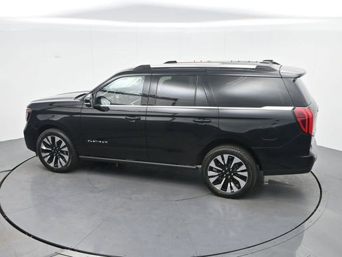 New 2026 Ford Expedition Platinum w/ Driver's Package AWD/4WD image 33