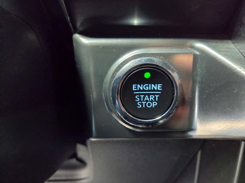 Used 2023 Ford F150 Lariat w/ Equipment Group 502A High AWD/4WD image 34