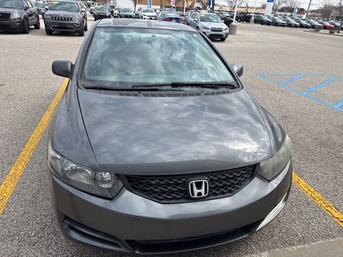 Used 2011 Honda Civic LX image 2