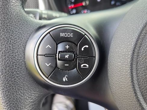 Used 2021 Kia Soul S FWD image 24