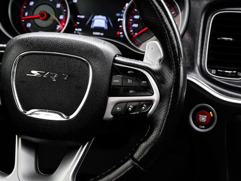 Used 2018 Dodge Charger SRT w/ Harman/Kardon Audio Group RWD image 18