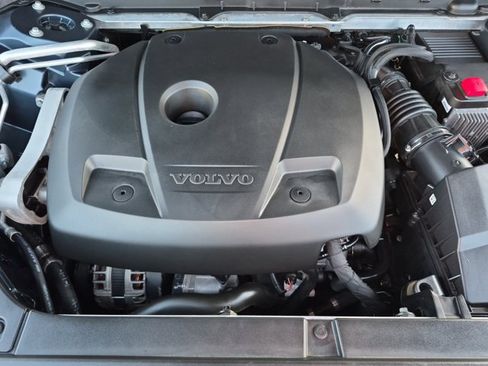 Used 2019 Volvo XC90 T6 Momentum w/ Advanced Package AWD/4WD image 24