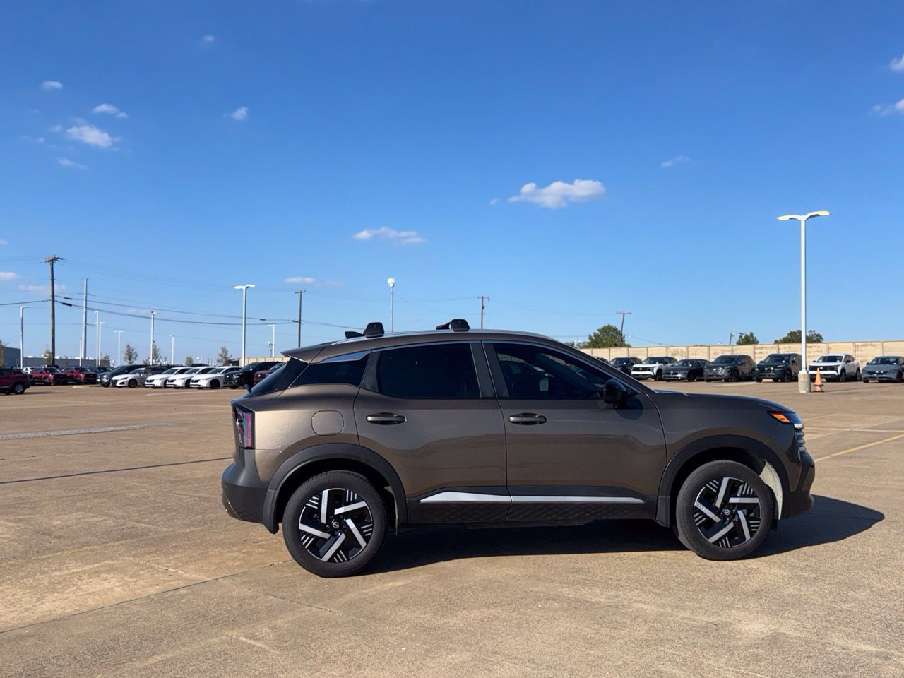 Used 2026 Nissan Kicks SV w/ Cold Weather Package FWD image 31