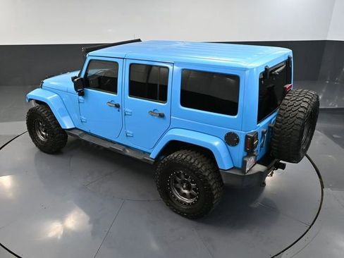Used 2018 Jeep Wrangler Unlimited Sahara image 49