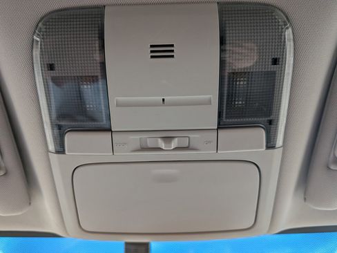 Used 2014 Subaru Outback 2.5i Premium image 37