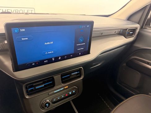 Used 2026 Ford Maverick Lobo AWD/4WD image 32