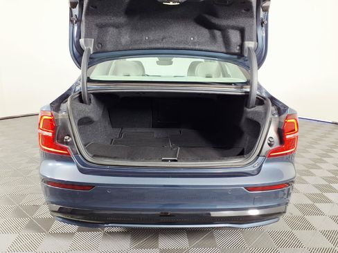 Used 2024 Volvo S60 B5 Plus AWD/4WD image 8