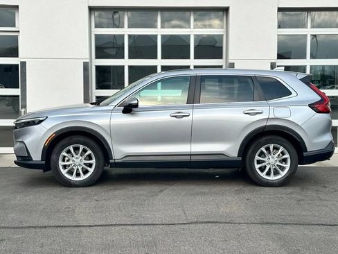 Used 2024 Honda CR-V EX-L image 3