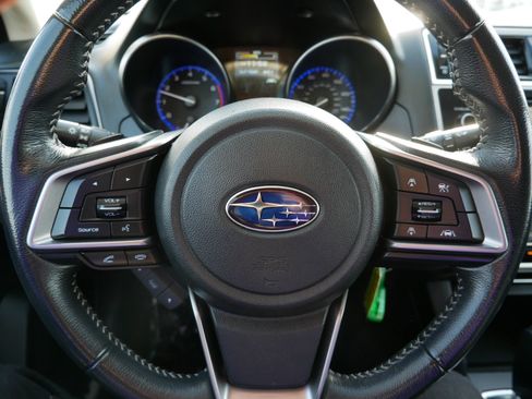Used 2019 Subaru Outback 2.5i Premium image 25