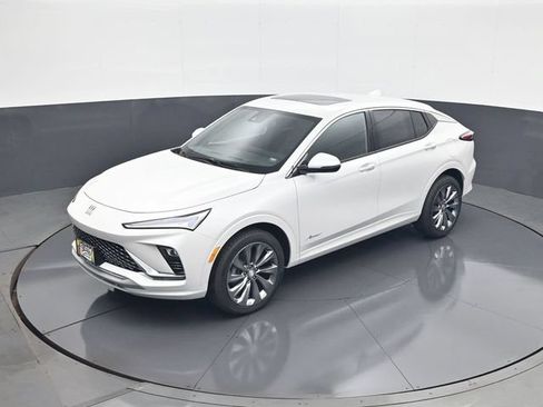 Used 2026 Buick Envista Avenir FWD image 13