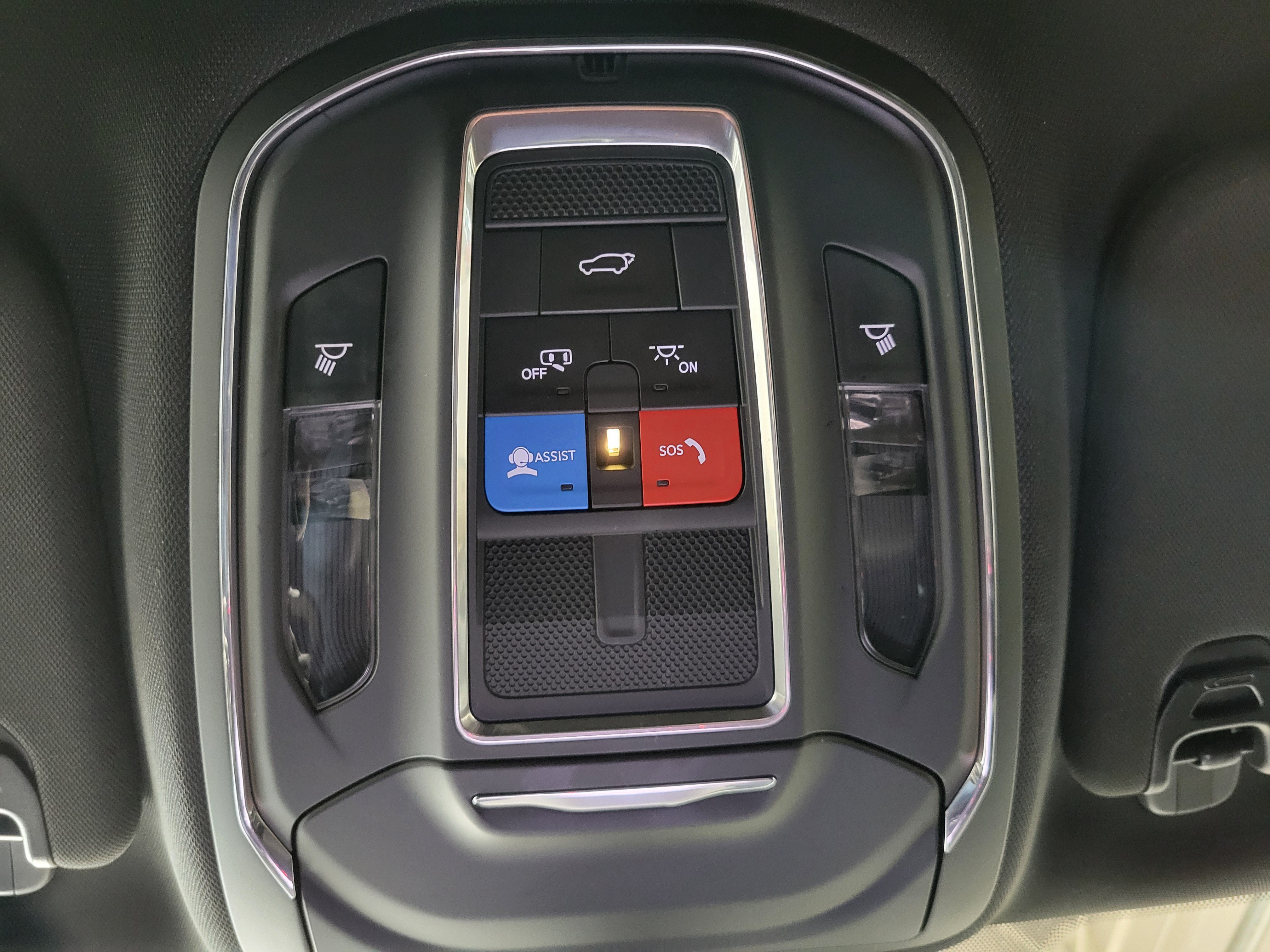 Used 2024 Jeep Wagoneer Series III AWD/4WD image 33