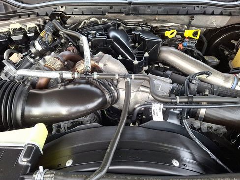 Used 2019 Ford F250 Lariat w/ Lariat Ultimate Package image 28