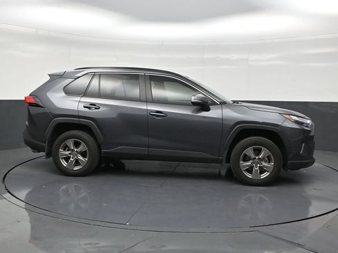 Used 2024 Toyota RAV4 XLE w/ Convenience Package FWD image 6