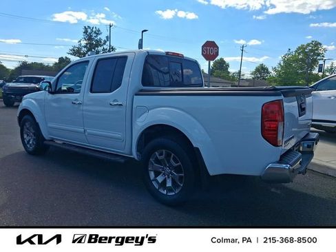 Used 2016 Nissan Frontier SL AWD/4WD image 8