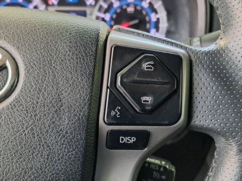 Used 2016 Toyota 4Runner SR5 image 11