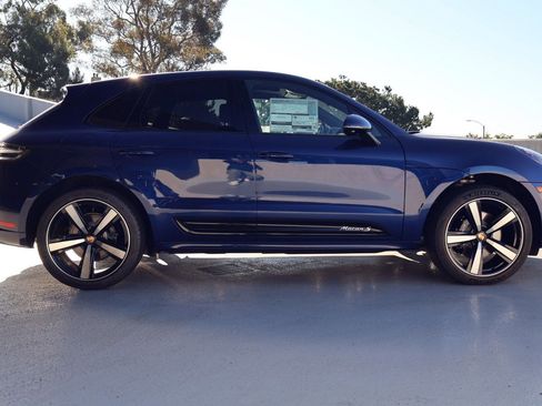 New 2026 Porsche Macan S image 8