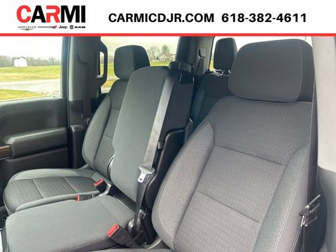 Used 2022 Chevrolet Silverado 1500 LT image 11