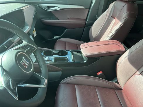 Used 2026 Buick Envision Sport Touring AWD/4WD image 11