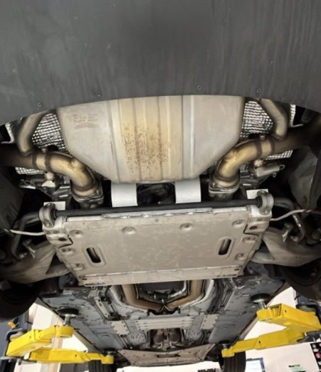 Used 2019 Aston Martin DB11 Volante RWD image 80