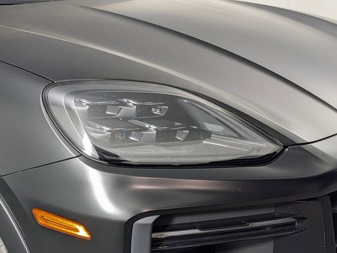 Certified 2024 Porsche Cayenne Turbo GT image 15