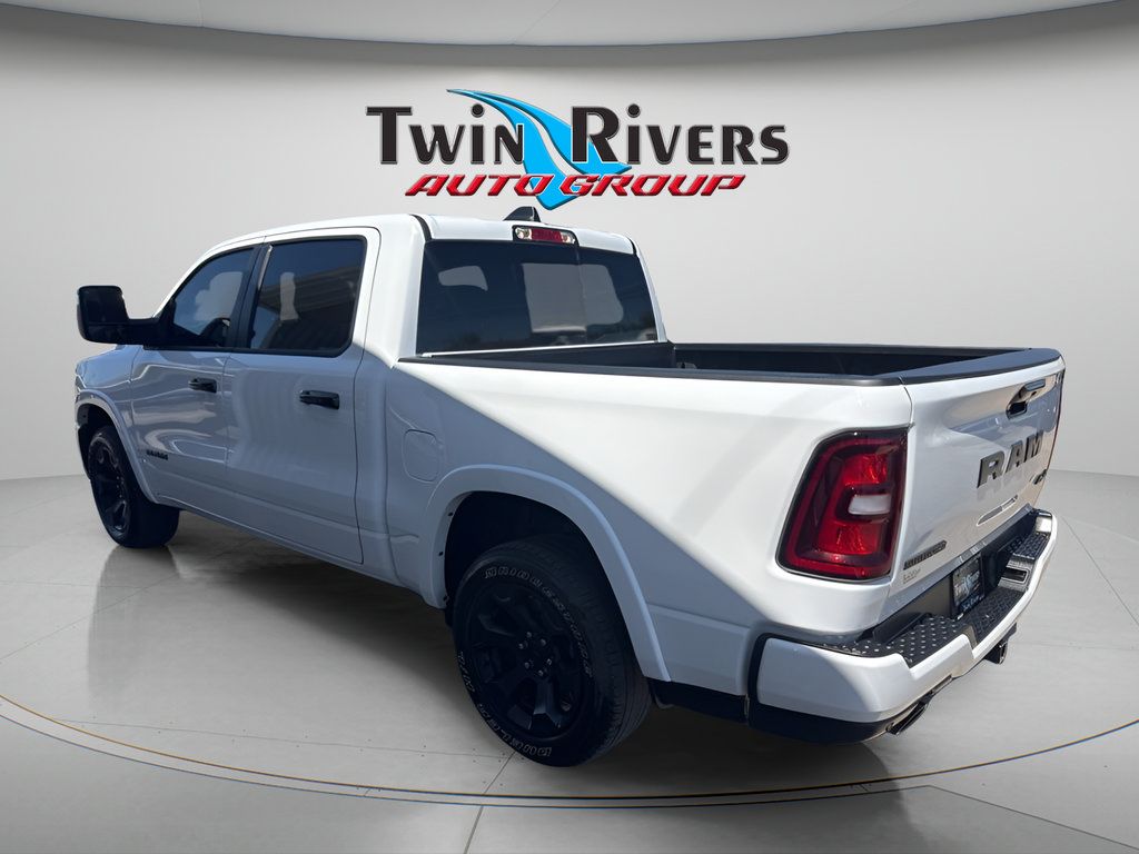 Used 2025 RAM 1500 Big Horn AWD/4WD image 2