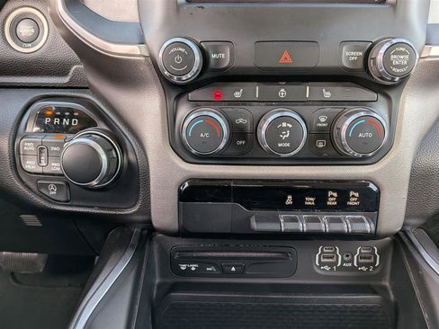 Used 2019 RAM 1500 Big Horn image 22