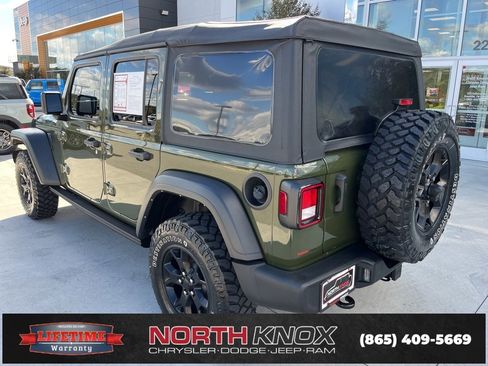 Used 2022 Jeep Wrangler Unlimited Sport image 17