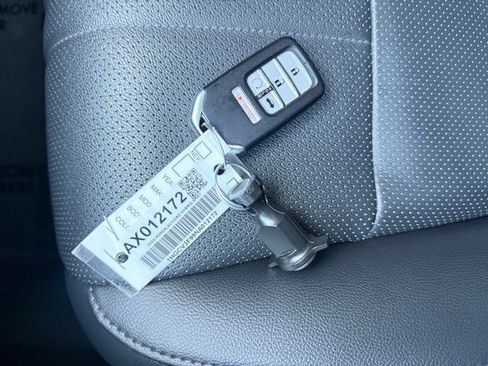 Used 2022 Honda Accord Touring image 18