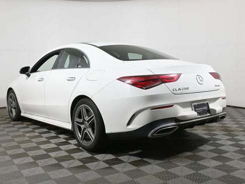 Used 2023 Mercedes-Benz CLA 250 4MATIC image 5