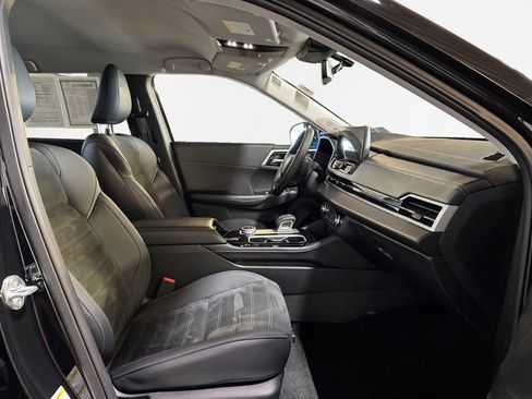 Used 2025 Mitsubishi Outlander SE FWD image 26